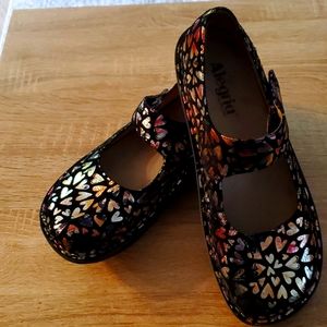 Alegria Palomia Mary Jane's size Euro 40 or 9.5 US.